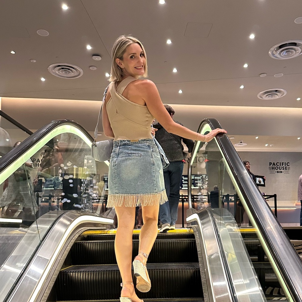 Meet your Posher, Genna